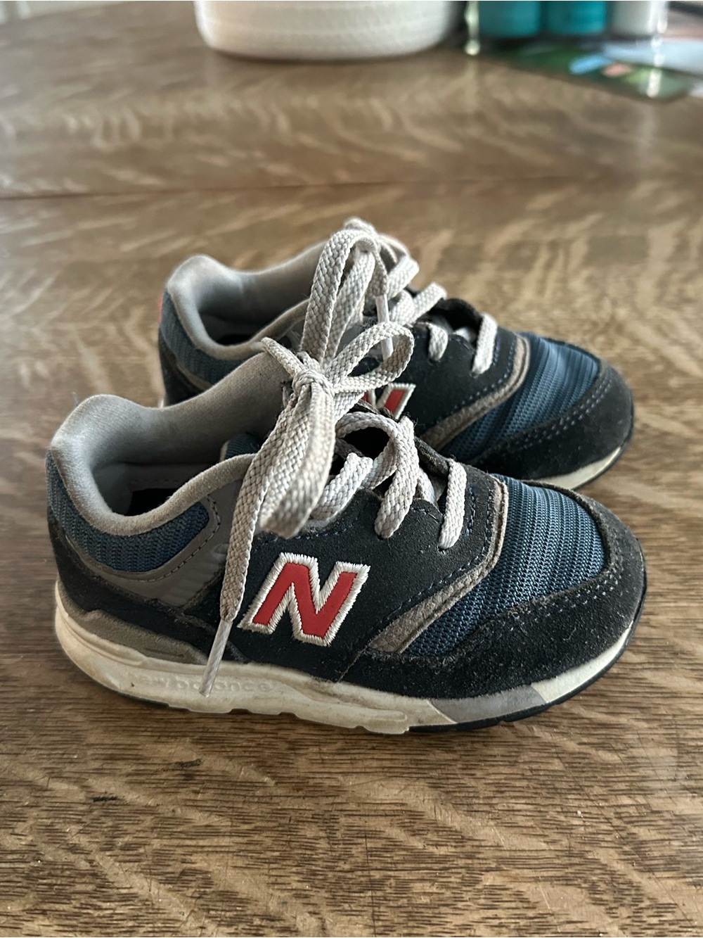 New Balance Kids Navy Gray Red N-Logo Sneakers